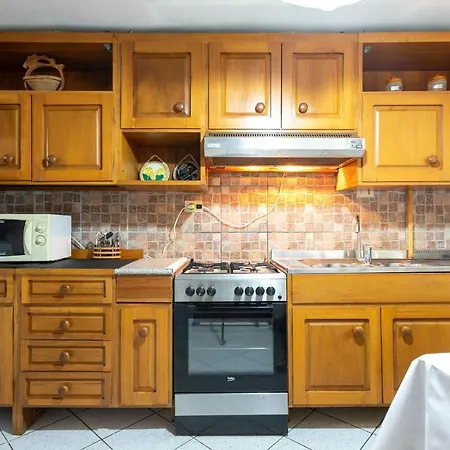Lejlighed Frullo - Cozy And Authentic Two Bedrooms In Old Town Camporosso (Liguria)