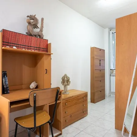 Frullo - Cozy And Authentic Two Bedrooms In Old Town شقة كامبوروسو